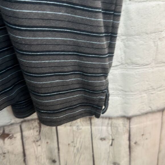 Travis Matthew Pima Cotton Mens Gray Black Striped Golf Polo Shirt size M - Picture 3 of 9